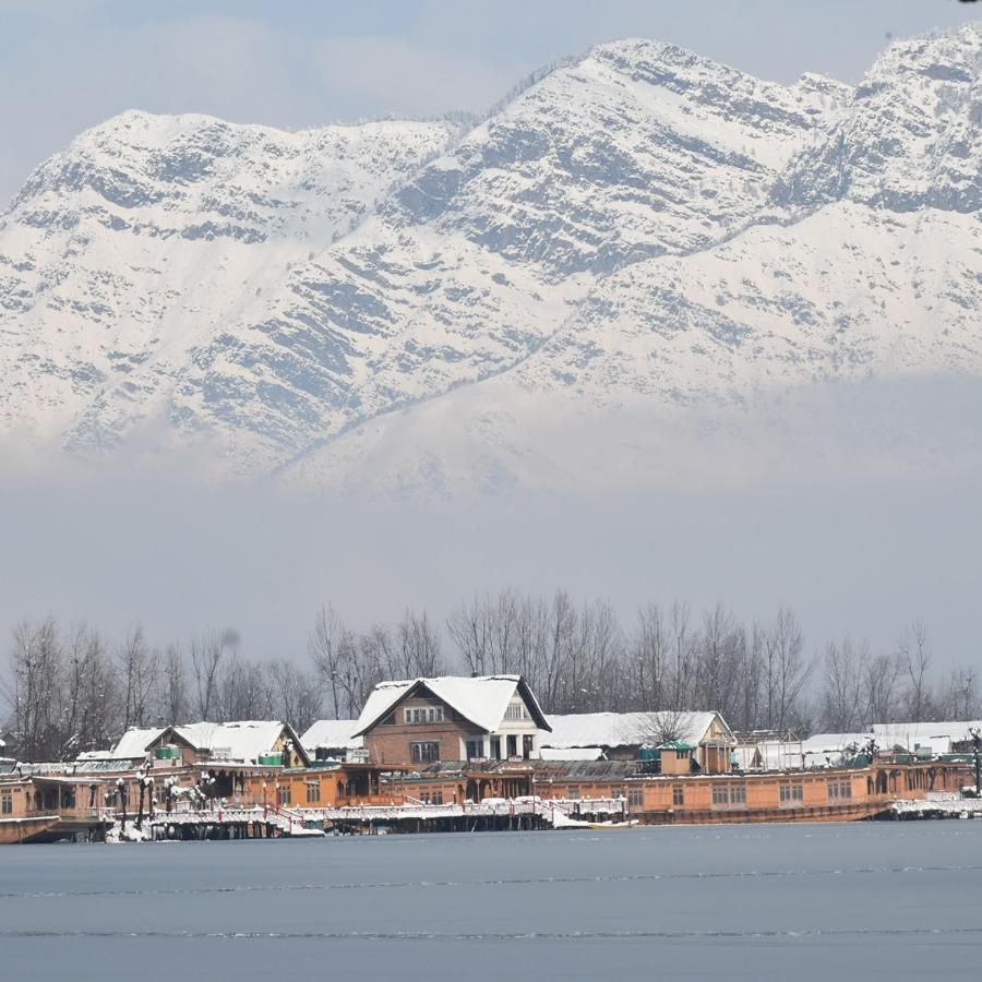 Chicago Group Of Houseboats Otel Srīnagar Dış mekan fotoğraf